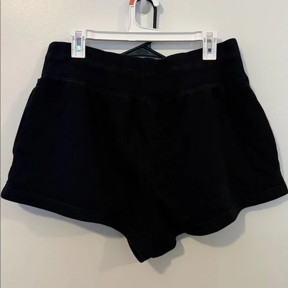 Nike Black Sweat Shorts - Picture 3 of 6